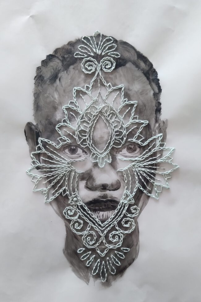 “I Am” by Nanon Morsink – mixed media portrait on chalk paper, combining drawing and embroidery. Contemporary fiber art, 30 x 40 cm, 2024.